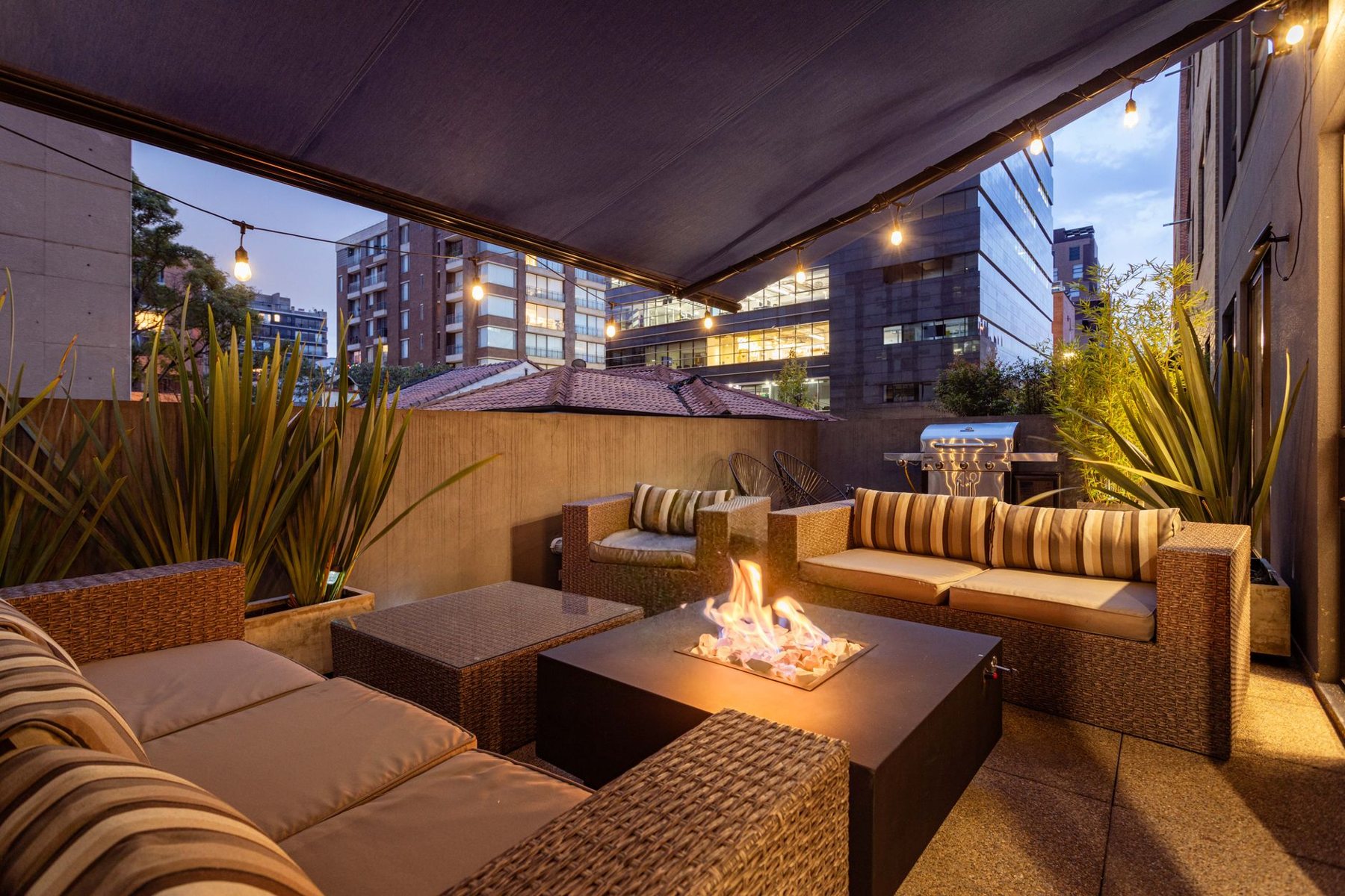 Outdoor living & fire features in Cave Creek, AZ